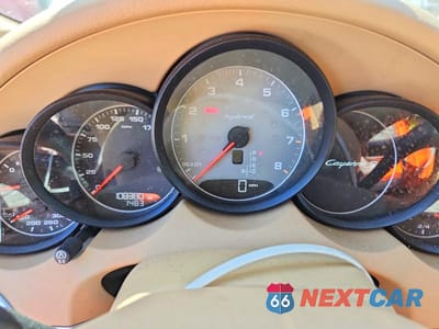 Zdjęcie 9 z 13 samochodu: 2013 PORSCHE CAYENNE S HYBRID VIN:WP1AE2A28DLA15379 - miniatura