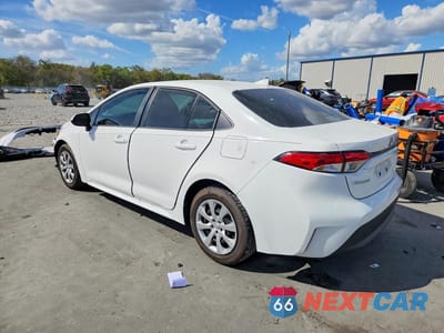 Drugie zdjęcie samochodu z przodu: 2026 TOYOTA COROLLA LE VIN:5YFB4MDE0TP372734 - miniatura