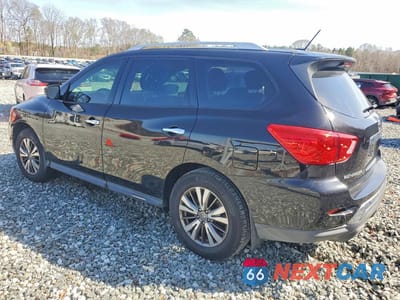 Drugie zdjęcie samochodu z przodu: 2018 NISSAN PATHFINDER S VIN:5N1DR2MM1JC643923 - miniatura