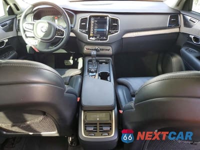 Zdjęcie 8 z 12 samochodu: 2022 VOLVO XC90 T6 INSCRIPTION VIN:YV4A22PL6N1825226 - miniatura