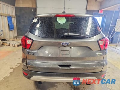 Zdjęcie 6 z 11 samochodu: 2019 FORD ESCAPE SE VIN:1FMCU0GD0KUA14580 - miniatura