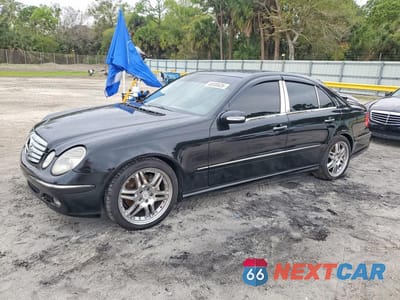 2003 MERCEDES-BENZ E 500 WDBUF70J63A202467 - główne zdjęcie licytacji z USA - miniatura