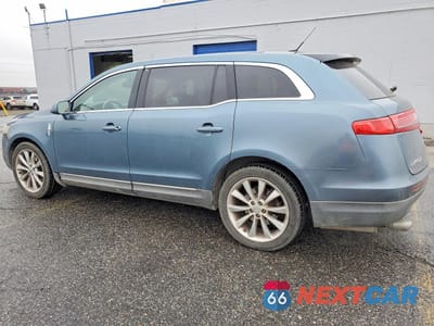 Drugie zdjęcie samochodu z przodu: 2010 LINCOLN MKT VIN:2LMHJ5ATXABJ03366 - miniatura