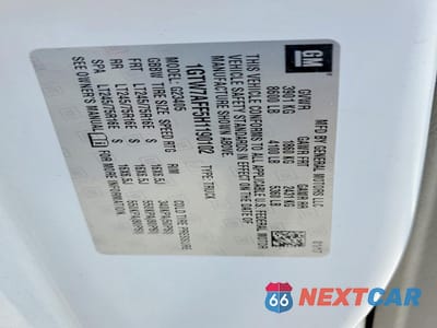 Zdjęcie 13 z 13 samochodu: 2017 GMC SAVANA 2500 CARGO UTILITY / SERVICE VAN VIN:1GTW7AFF5H1190102 - miniatura