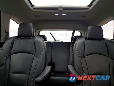 Zdjęcie 10 z 13 samochodu: 2019 BUICK ENCLAVE AVENIR VIN:5GAEVCKW7KJ199752 - miniatura