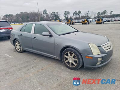 Czwarte zdjęcie samochodu z boku: 2005 CADILLAC STS VIN:1G6DC67A250142161 - miniatura