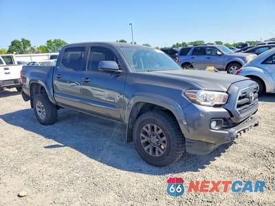Czwarte zdjęcie samochodu z boku: 2017 TOYOTA TACOMA SR5 V6 VIN:3TMAZ5CN6HM042292 - miniatura