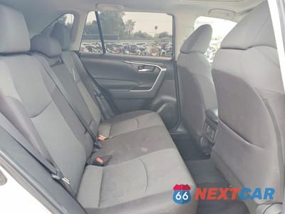 Zdjęcie 11 z 14 samochodu: 2022 TOYOTA RAV4 XLE VIN:2T3W1RFV2NW205689 - miniatura