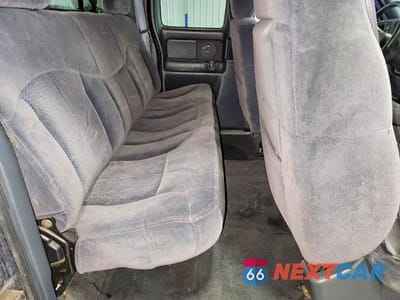 Zdjęcie 10 z 12 samochodu: 2000 CHEVROLET SILVERADO K1500 VIN:1GCEK19T6YE388465 - miniatura