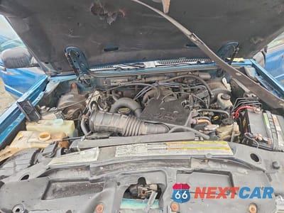 Zdjęcie 11 z 12 samochodu: 2001 FORD EXPLORER SPORT TRAC VIN:1FMZU67E01UC63000 - miniatura