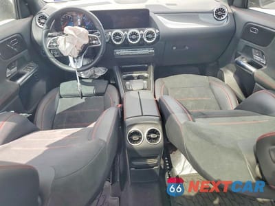 Zdjęcie 8 z 13 samochodu: 2022 MERCEDES-BENZ GLA 250 4MATIC VIN:W1N4N4HB3NJ409202 - miniatura
