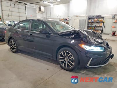 Czwarte zdjęcie samochodu z boku: 2025 VOLKSWAGEN JETTA SE VIN:3VWEX7BU9SM029049 - miniatura