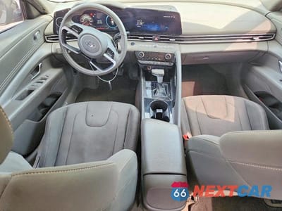 Zdjęcie 8 z 12 samochodu: 2023 HYUNDAI ELANTRA SEL VIN:KMHLS4AG7PU526148 - miniatura