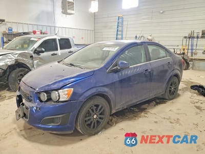 2014 CHEVROLET SONIC LT 1G1JC5SBXE4207513 - główne zdjęcie licytacji z USA - miniatura