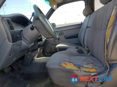 Zdjęcie 7 z 13 samochodu: 1995 TOYOTA TACOMA BASE VIN:4TAUN53BXSZ039640 - miniatura