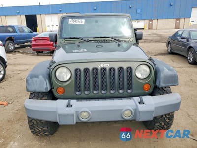 Piąte zdjęcie samochodu w środku: 2008 JEEP WRANGLER UNLIMITED X VIN:1J4GA39128L614092 - miniatura