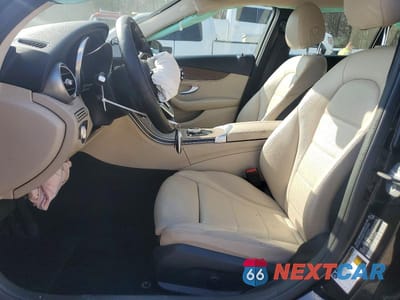Zdjęcie 7 z 13 samochodu: 2019 MERCEDES-BENZ C 300 4MATIC VIN:55SWF8EB4KU303285 - miniatura