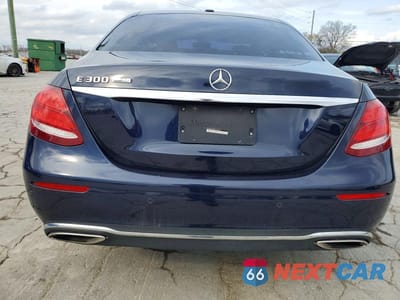 Zdjęcie 6 z 11 samochodu: 2017 MERCEDES-BENZ E 300 VIN:WDDZF4JB9HA102714 - miniatura