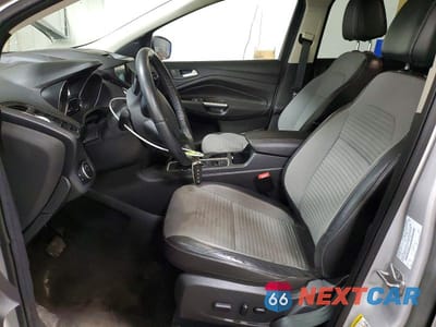 Zdjęcie 7 z 11 samochodu: 2017 FORD ESCAPE TITANIUM VIN:1FMCU9J90HUB41587 - miniatura