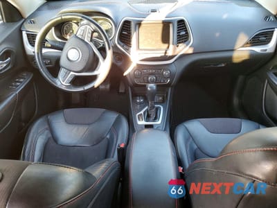 Zdjęcie 8 z 13 samochodu: 2015 JEEP CHEROKEE TRAILHAWK VIN:1C4PJMBS2FW524919 - miniatura