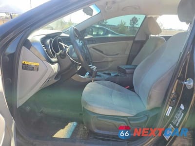 Zdjęcie 7 z 12 samochodu: 2014 KIA OPTIMA LX VIN:5XXGM4A72EG332338 - miniatura