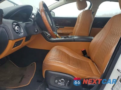 Zdjęcie 7 z 13 samochodu: 2017 JAGUAR XJL PORTFOLIO VIN:SAJWJ2GD5H8W08719 - miniatura