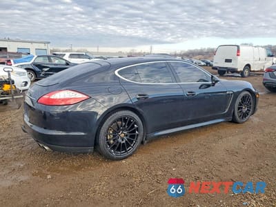 Trzecie zdjęcie samochodu z tyłu: 2010 PORSCHE PANAMERA S VIN:WP0AB2A79AL064978 - miniatura