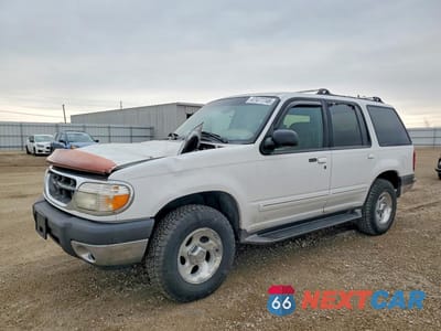 2000 FORD EXPLORER XLT 1FMZU73E4YZA89327 - główne zdjęcie licytacji z USA - miniatura