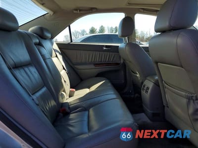 Zdjęcie 10 z 11 samochodu: 2004 TOYOTA CAMRY XLE VIN:4T1BE30K94U315287 - miniatura