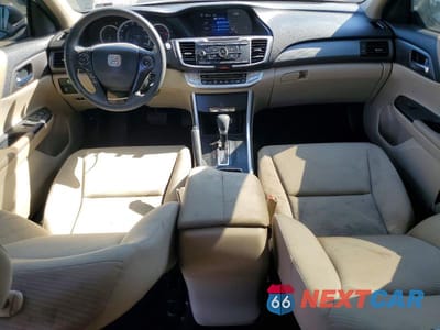Zdjęcie 8 z 12 samochodu: 2015 HONDA ACCORD LX VIN:1HGCR2F39FA007355 - miniatura