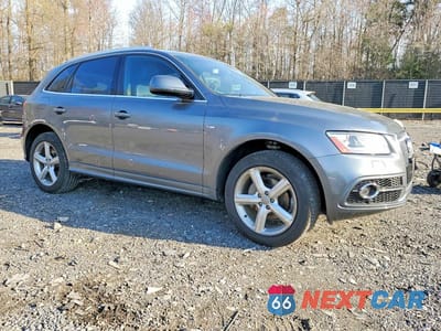 Czwarte zdjęcie samochodu z boku: 2017 AUDI Q5 PREMIUM PLUS VIN:WA1M2AFP5HA095757 - miniatura