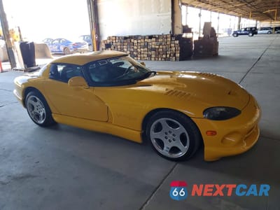 Czwarte zdjęcie samochodu z boku: 2001 DODGE VIPER RT-10 VIN:1B3ER65E11V704913 - miniatura