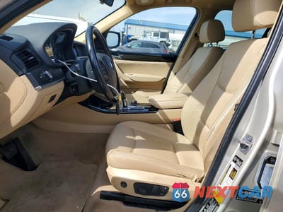 Zdjęcie 7 z 11 samochodu: 2013 BMW X3 XDRIVE28I VIN:5UXWX9C57D0A21159 - miniatura