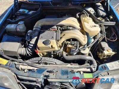 Zdjęcie 11 z 12 samochodu: 1995 MERCEDES-BENZ E 300D VIN:WDBEB31E7SC232820 - miniatura