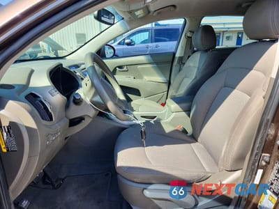 Zdjęcie 7 z 12 samochodu: 2014 KIA SPORTAGE LX VIN:KNDPB3AC2E7574746 - miniatura