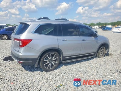 Trzecie zdjęcie samochodu z tyłu: 2019 HONDA PILOT TOURING VIN:5FNYF5H62KB010802 - miniatura