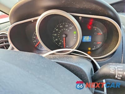 Zdjęcie 9 z 12 samochodu: 2011 MAZDA CX-7 VIN:JM3ER2B50B0380225 - miniatura