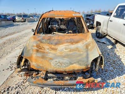 Piąte zdjęcie samochodu w środku: 2010 GMC YUKON XL C1500 SLT VIN:1GKUCKE05AR216991 - miniatura