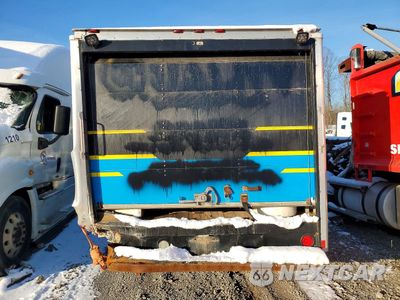 Zdjęcie 6 z 13 samochodu: 2012 FORD E350 DELIVERY TRUCK VIN:1FDSE3FL0CDB19124 - miniatura