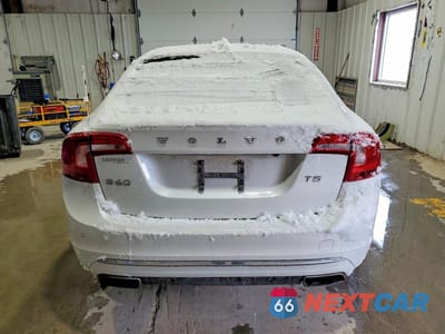 Zdjęcie 6 z 11 samochodu: 2018 VOLVO S60 INSCRIPTION VIN:LYV402TK8JB165079 - miniatura