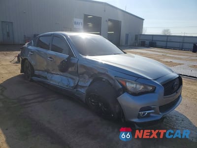 Czwarte zdjęcie samochodu z boku: 2014 INFINITI Q50 PREMIUM VIN:JN1BV7AR5EM693960 - miniatura