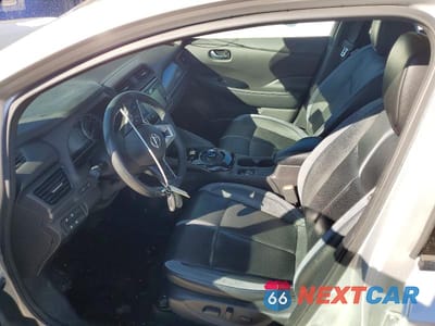 Zdjęcie 7 z 11 samochodu: 2018 NISSAN LEAF S VIN:1N4AZ1CP7JC300598 - miniatura