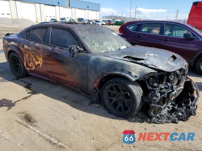 Czwarte zdjęcie samochodu z boku: 2023 DODGE CHARGER SRT HELLCAT VIN:2C3CDXL90PH708988 - miniatura