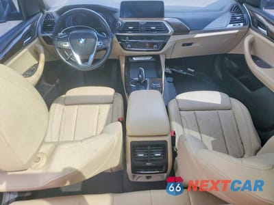 Zdjęcie 8 z 12 samochodu: 2019 BMW X3 XDRIVE30I VIN:5UXTR9C52KLE14494 - miniatura