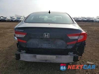 Zdjęcie 6 z 13 samochodu: 2018 HONDA ACCORD VIN:1HGCV1F90JA077362 - miniatura