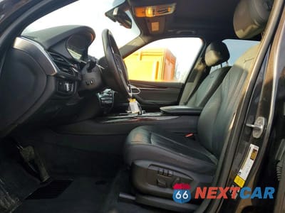 Zdjęcie 7 z 12 samochodu: 2017 BMW X5 XDRIVE35D VIN:5UXKS4C36H0U05015 - miniatura