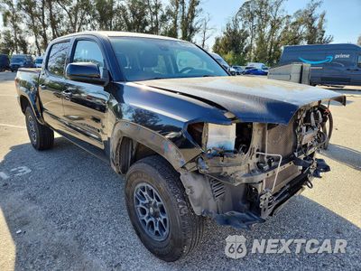 Czwarte zdjęcie samochodu z boku: 2020 TOYOTA TACOMA SR5 V6 VIN:3TMAZ5CN5LM115788 - miniatura