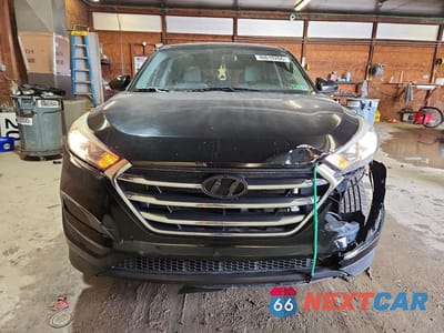 Piąte zdjęcie samochodu w środku: 2018 HYUNDAI TUCSON SE VIN:KM8J2CA41JU797737 - miniatura