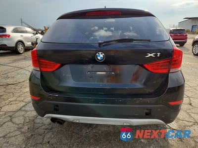 Zdjęcie 6 z 14 samochodu: 2015 BMW X1 XDRIVE35I VIN:WBAVM5C57FVV94853 - miniatura