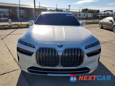 Piąte zdjęcie samochodu w środku: 2024 BMW I7 EDRIVE50 VIN:WBY43EJ05RCR69212 - miniatura